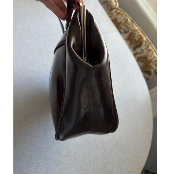 Vintage Brown Mansy Vinyl Hand Purse - Picture 5 of 11